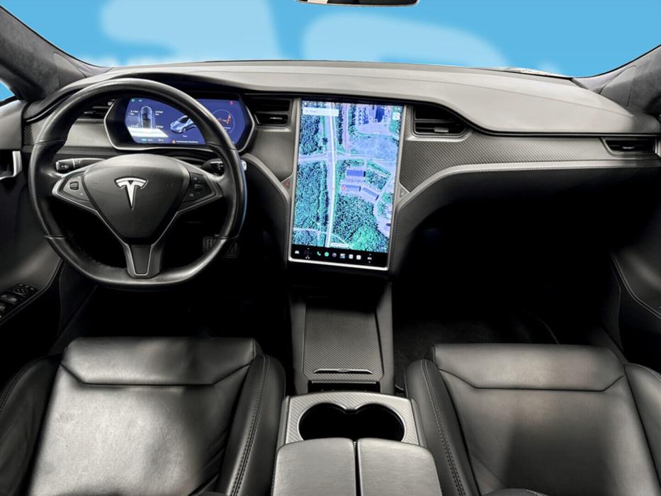 TESLA Model S 2018