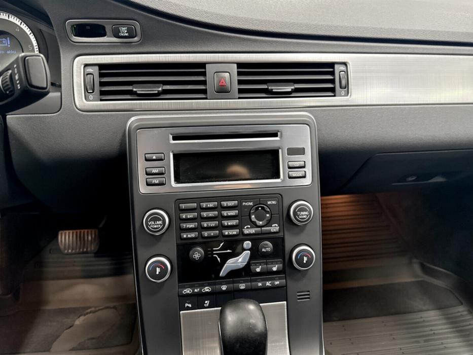 VOLVO S80 2011