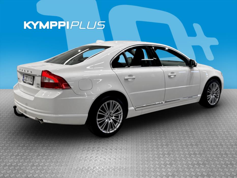 VOLVO S80 2011