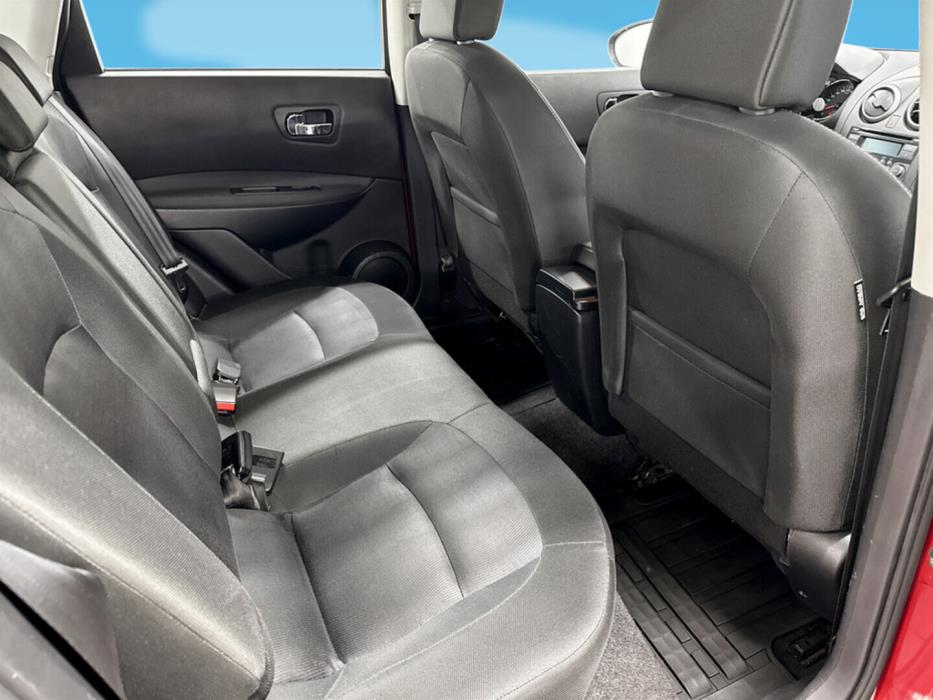 NISSAN Qashqai 2013
