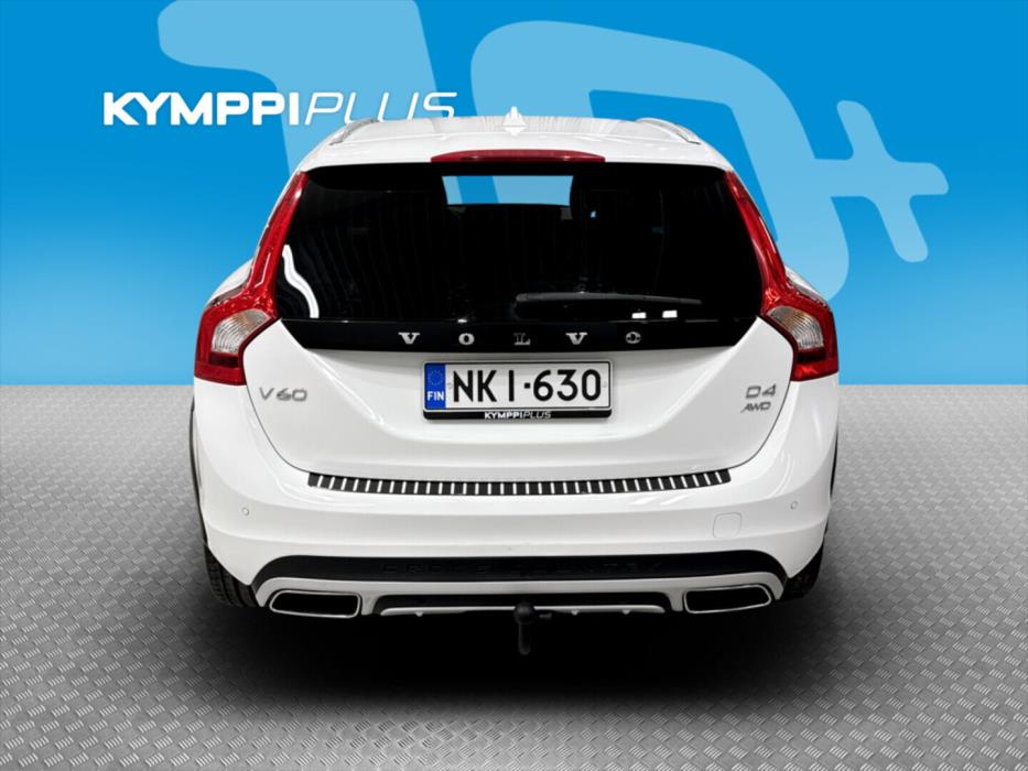 VOLVO V60 Cross Country 2016