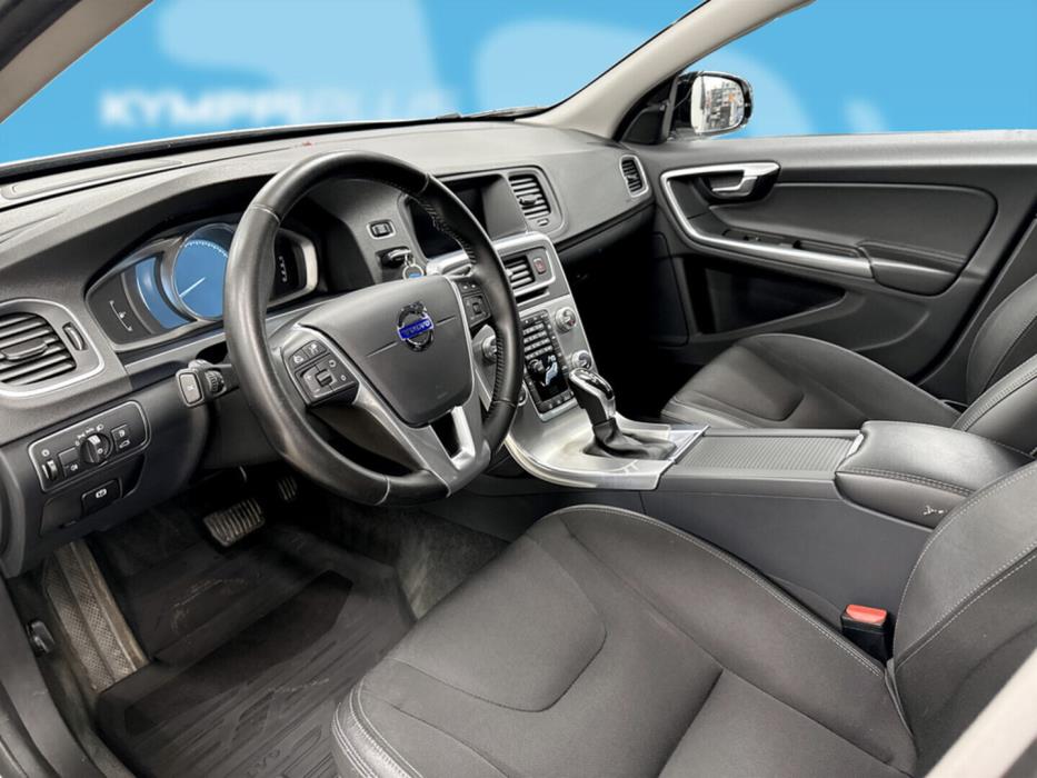 VOLVO V60 Cross Country 2016
