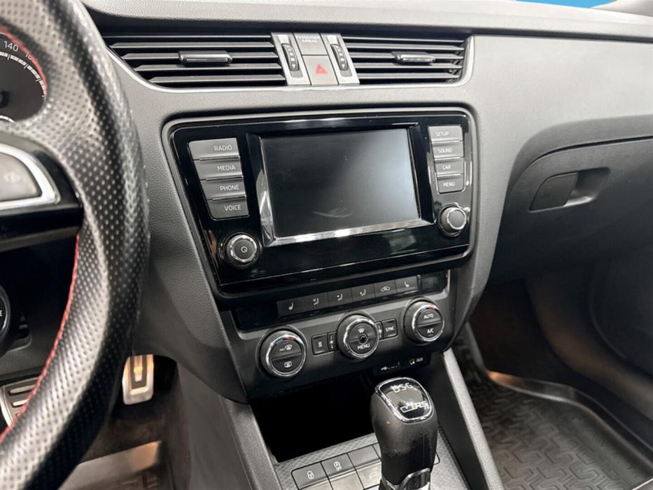 SKODA Octavia 2016