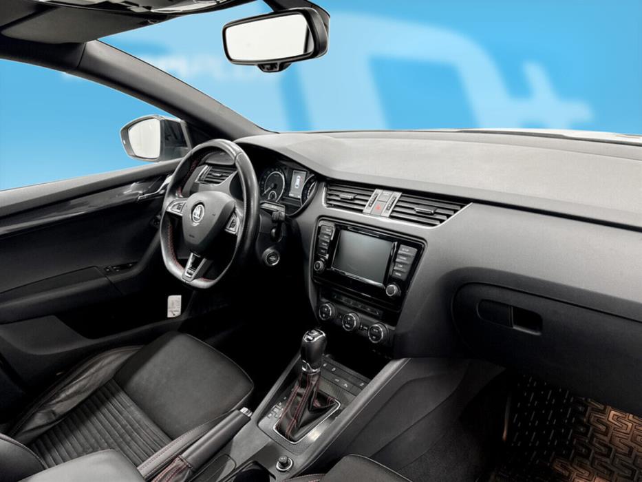 SKODA Octavia 2016