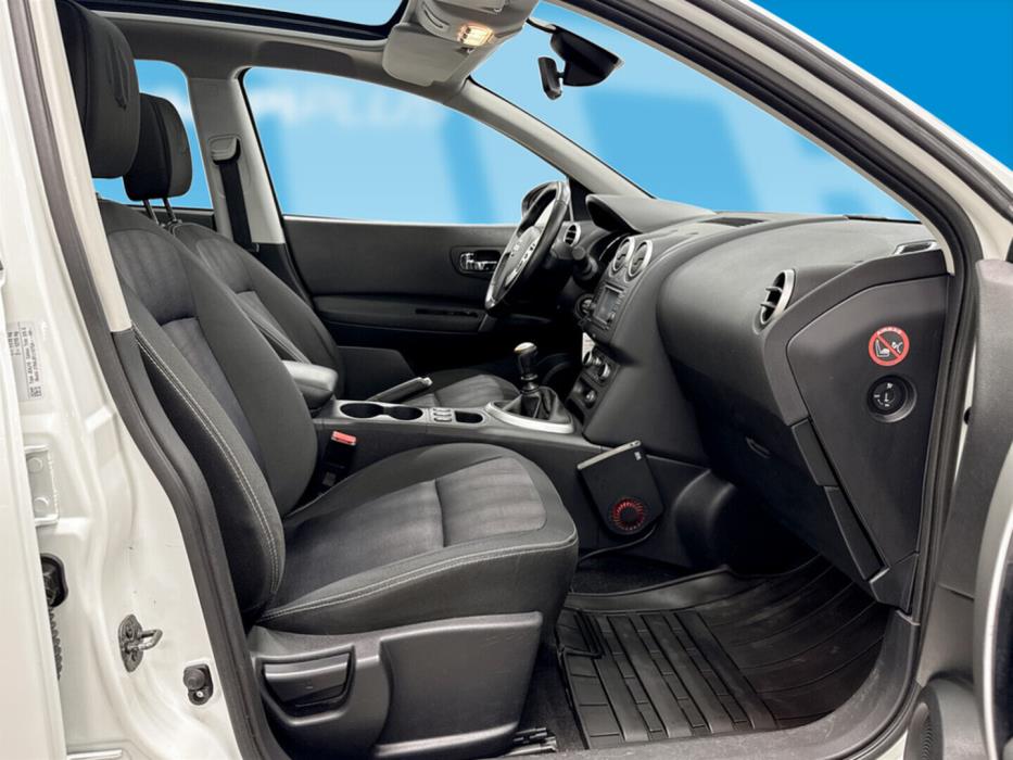 NISSAN Qashqai+2 2013