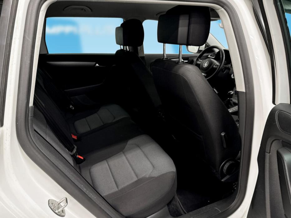 VOLKSWAGEN Passat 2014