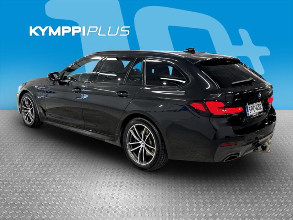 BMW 530 2023