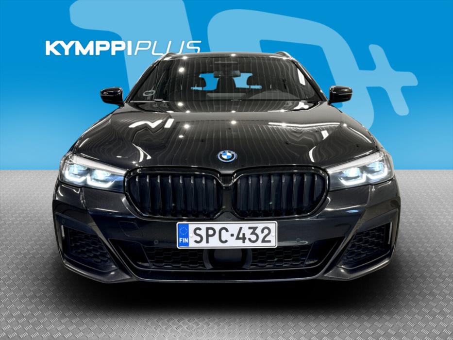BMW 530 2023