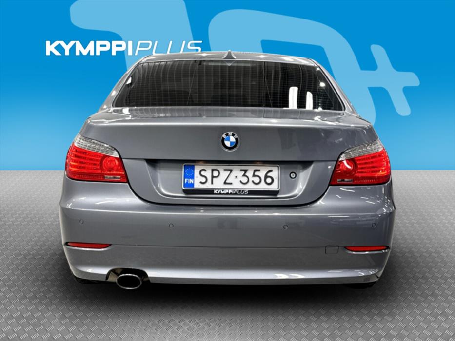 BMW 520 2010