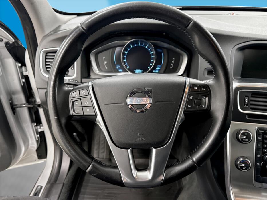VOLVO V60 2014