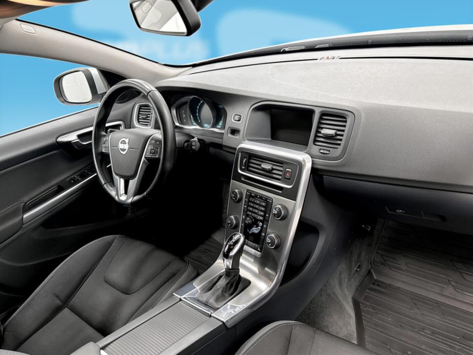 VOLVO V60 2014