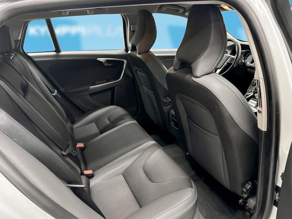 VOLVO V60 2014