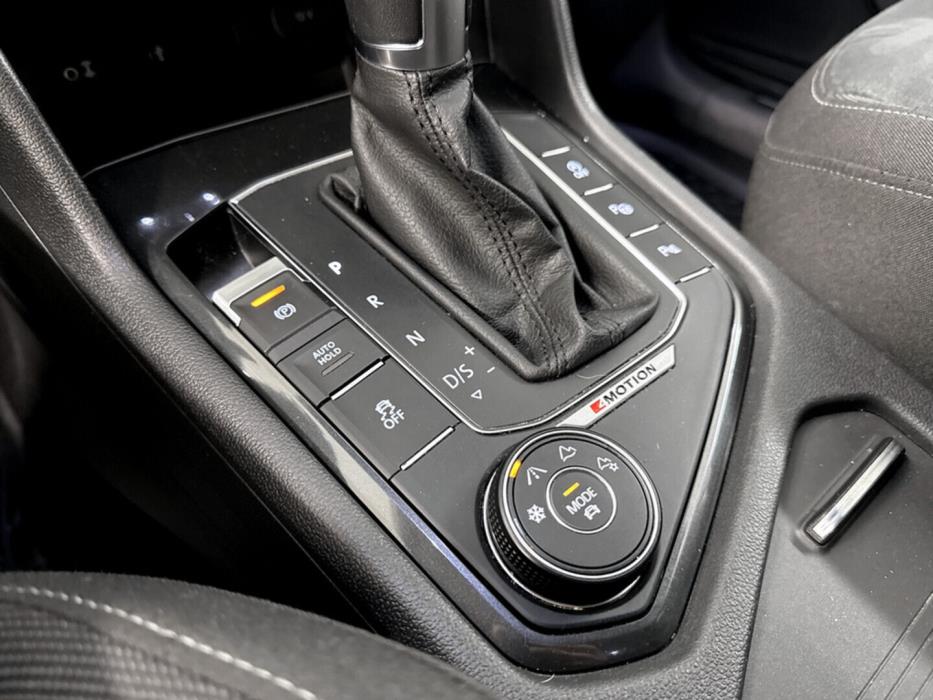 VOLKSWAGEN Tiguan 2017