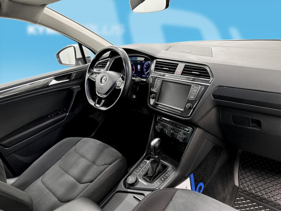 VOLKSWAGEN Tiguan 2017