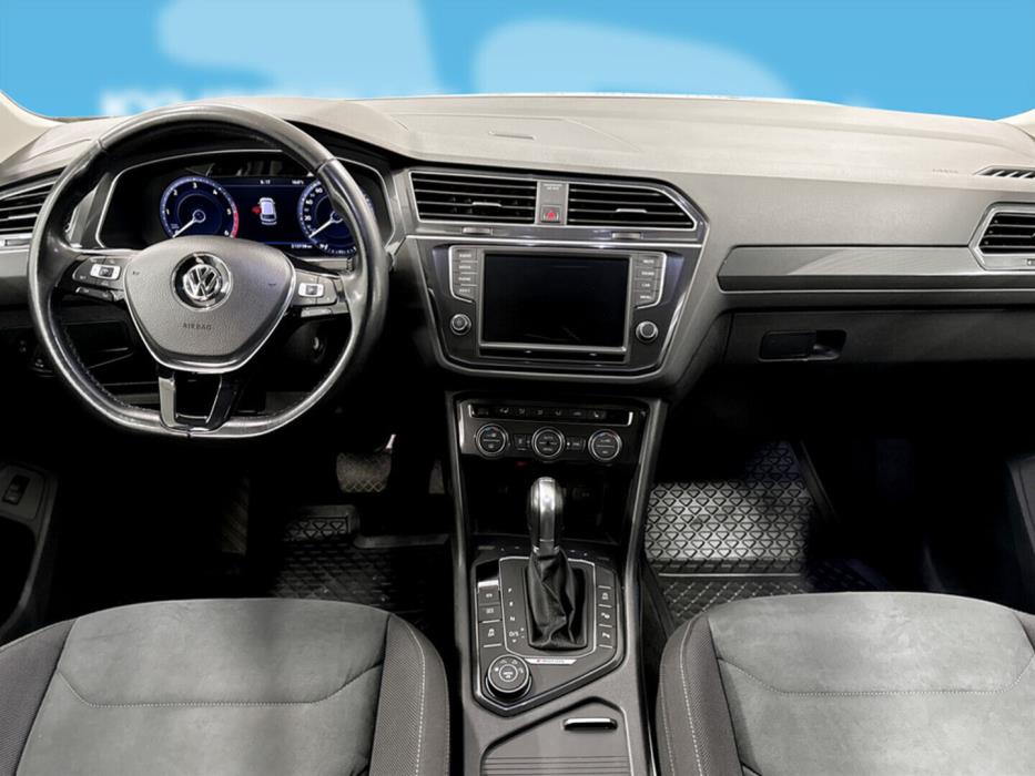 VOLKSWAGEN Tiguan 2017