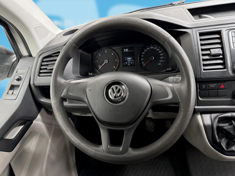 VOLKSWAGEN Transporter 2017