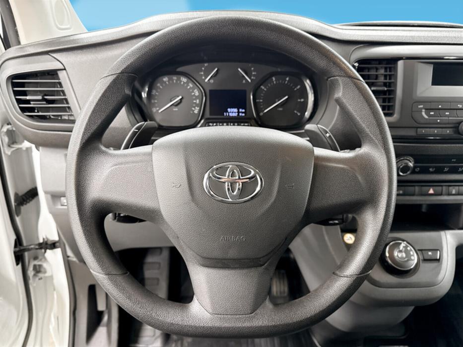 TOYOTA Proace 2022