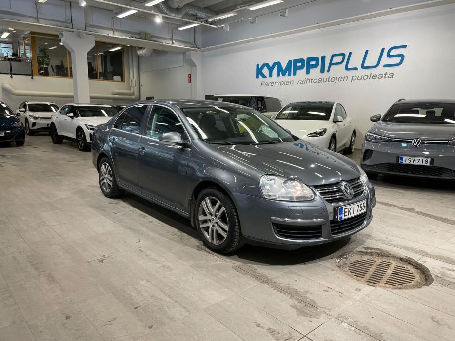 VOLKSWAGEN Jetta 2010