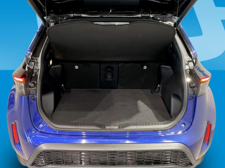 TOYOTA Yaris Cross 2023