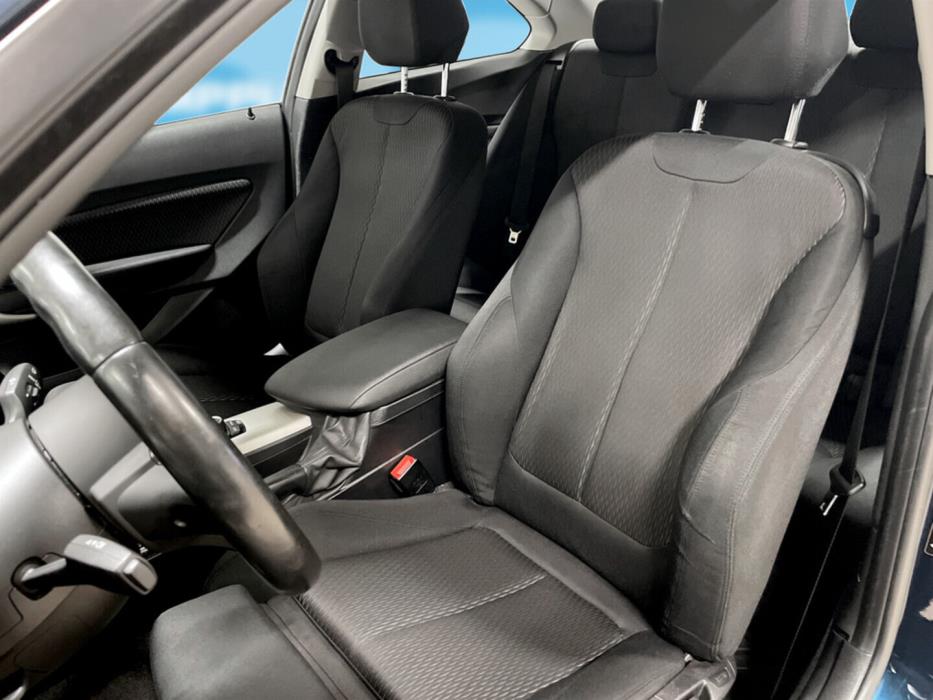 BMW 220 2016