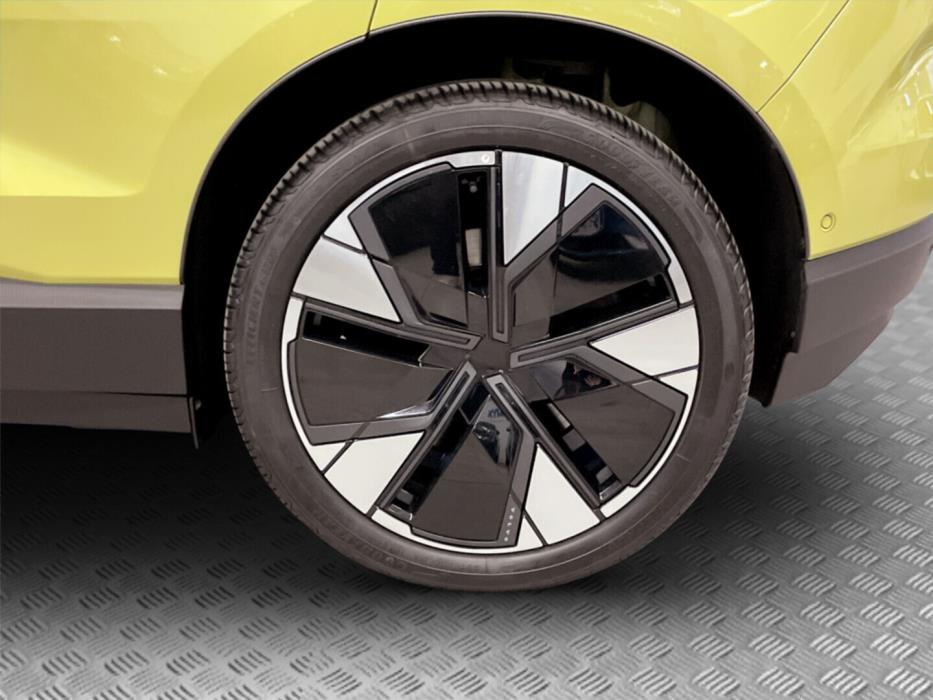 VOLVO EX30 2024