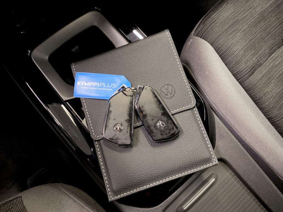 VOLKSWAGEN ID.4 2023