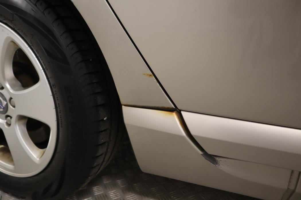 VOLVO V70 2008