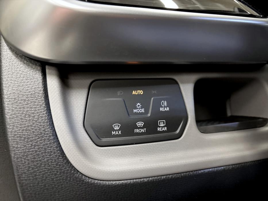 VOLKSWAGEN ID. Buzz 2023