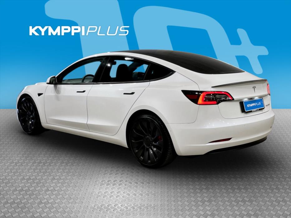 TESLA Model 3 2021