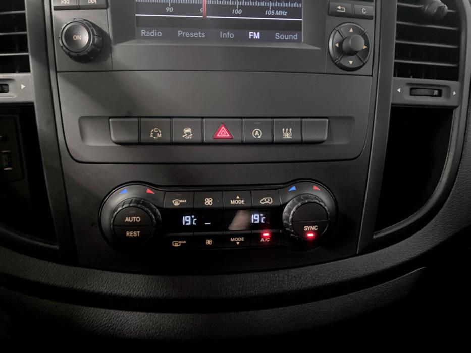 MERCEDES-BENZ Vito 2016
