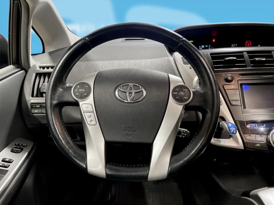 TOYOTA Prius+ 2013