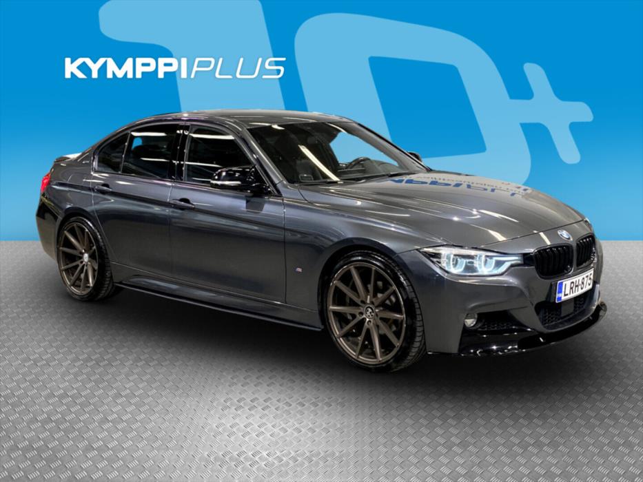 BMW 330 2017