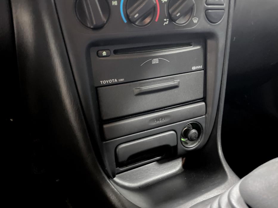 TOYOTA Corolla 2000