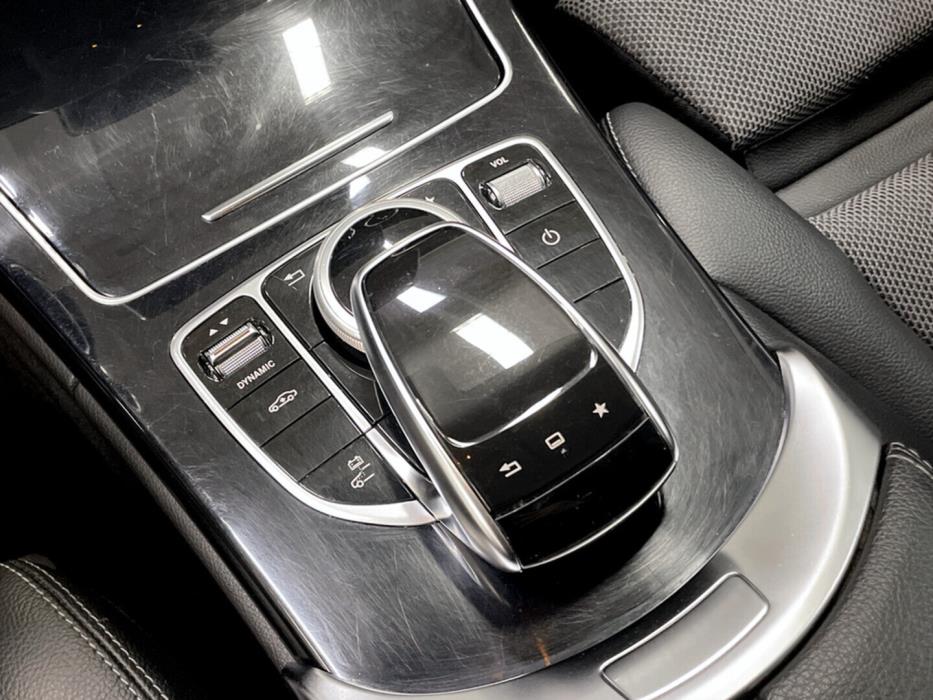 MERCEDES-BENZ C 2015