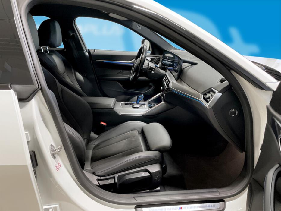 BMW i4 2023