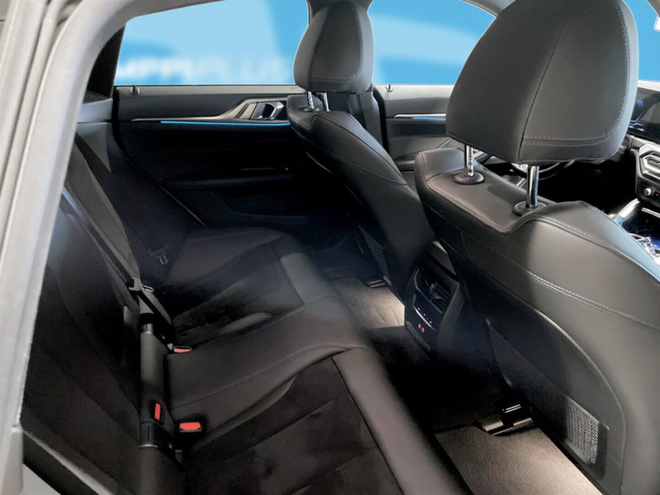 BMW i4 2023