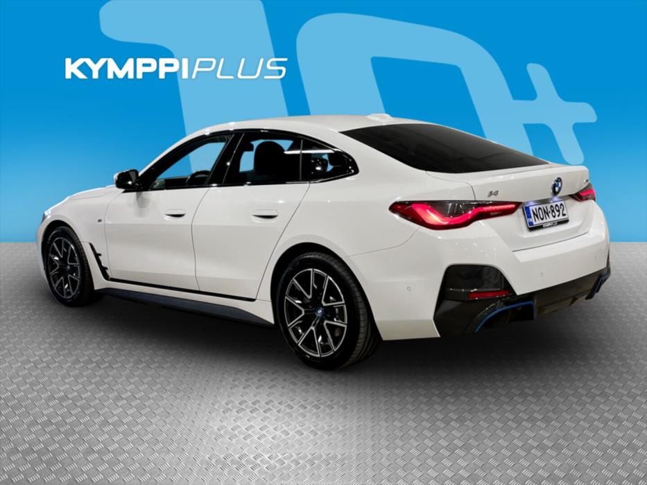 BMW i4 2023