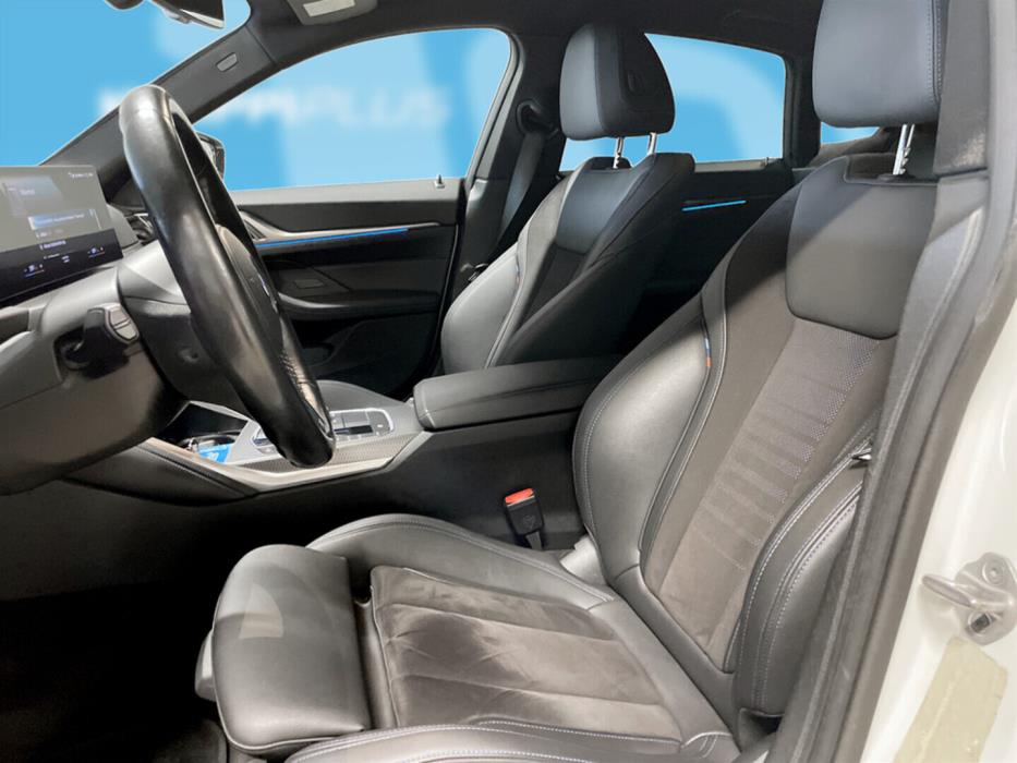 BMW i4 2023