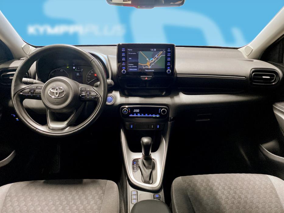 TOYOTA Yaris 2023