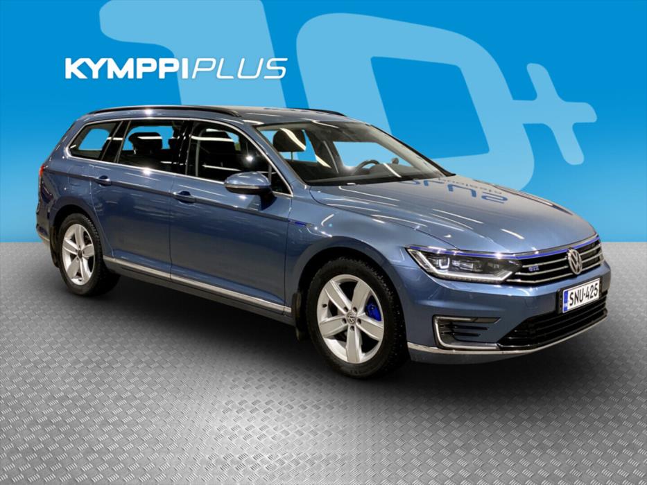 VOLKSWAGEN Passat 2017