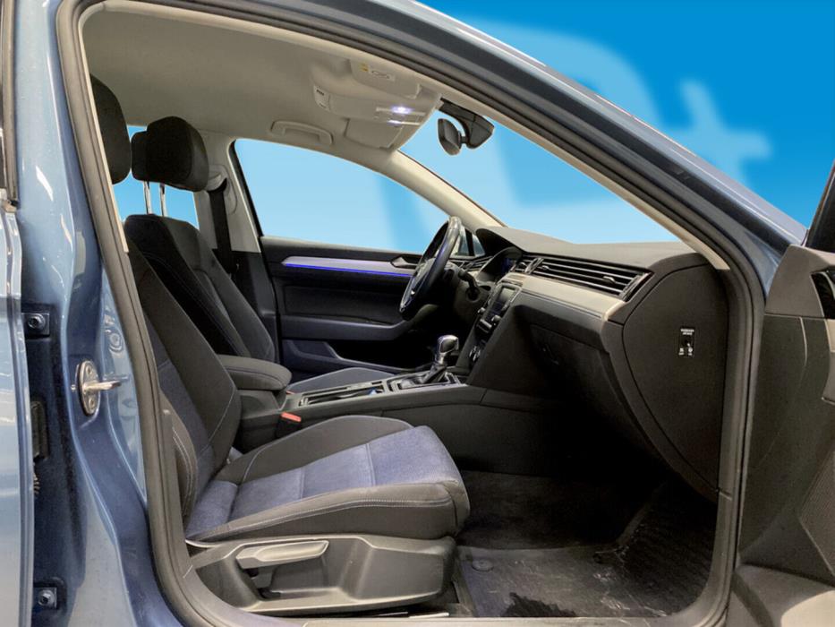 VOLKSWAGEN Passat 2017