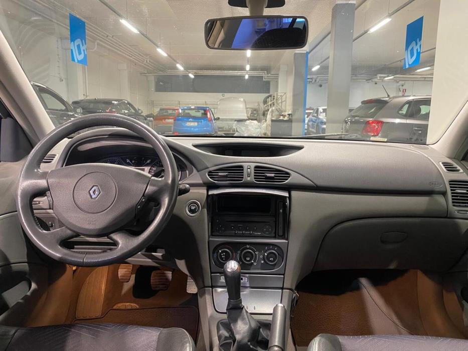 RENAULT Laguna 2003
