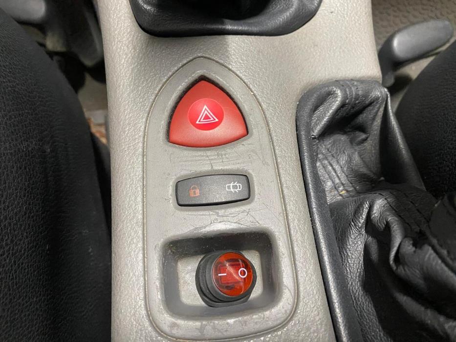 RENAULT Laguna 2003