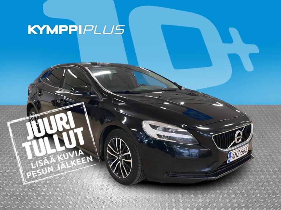 VOLVO V40 2017