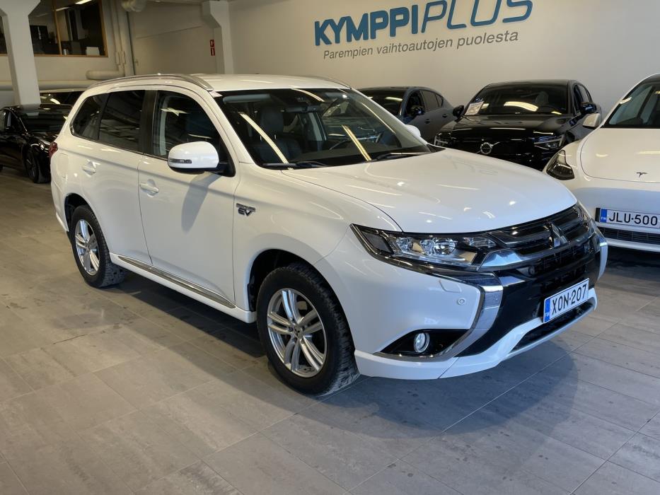 MITSUBISHI Outlander PHEV 2018