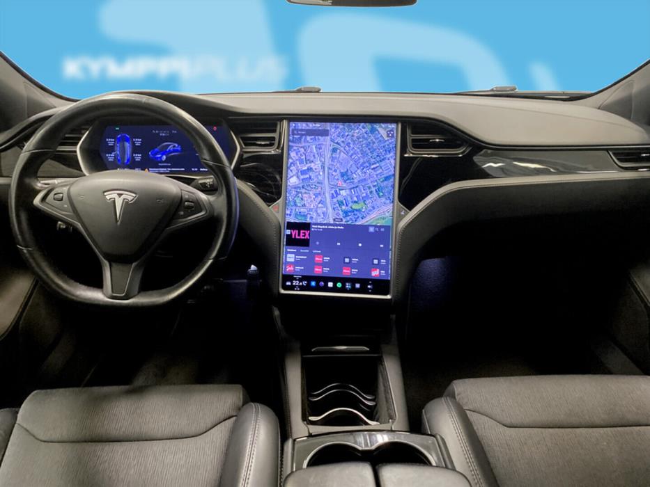 TESLA Model S 2018