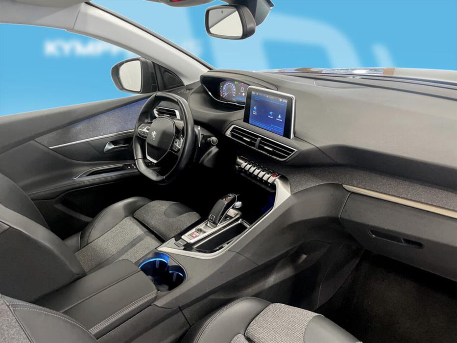 PEUGEOT 5008 2019