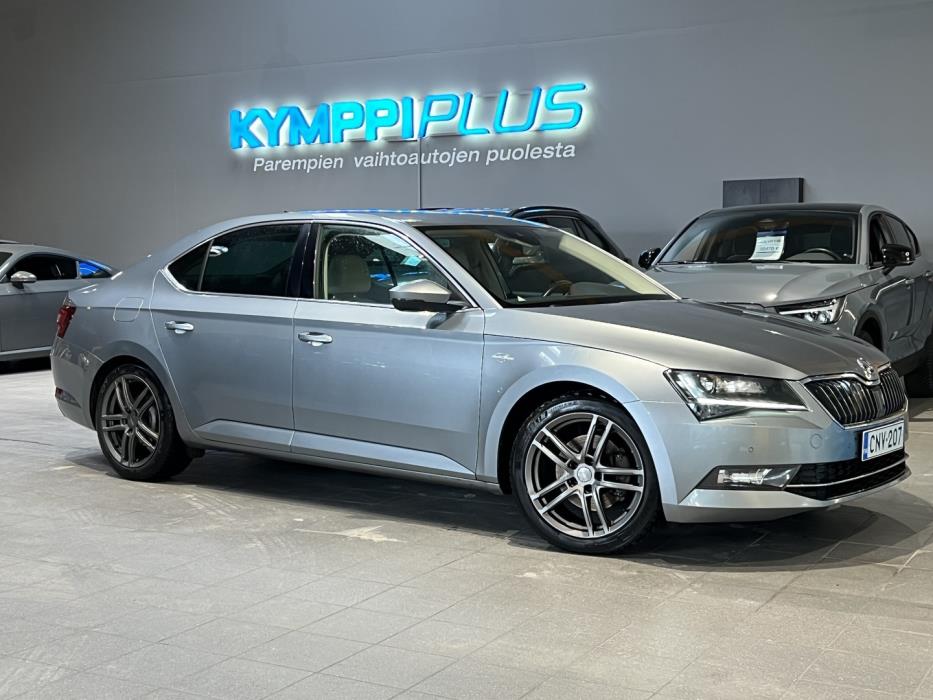 SKODA Superb 2016