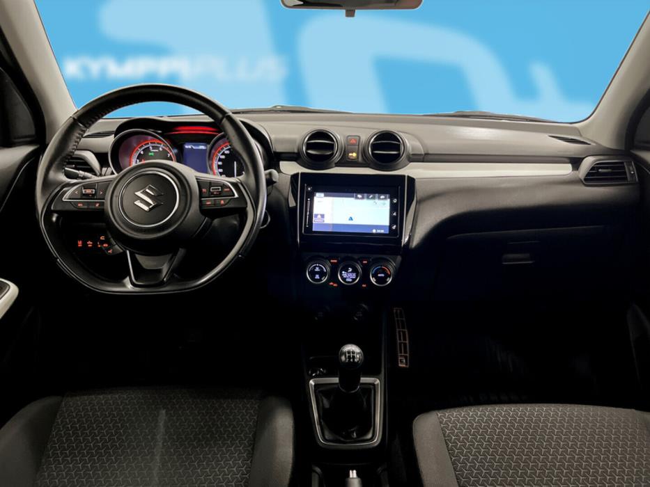SUZUKI Swift 2018