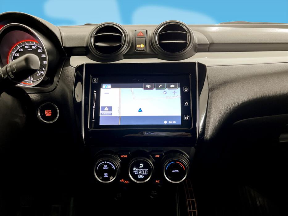 SUZUKI Swift 2018